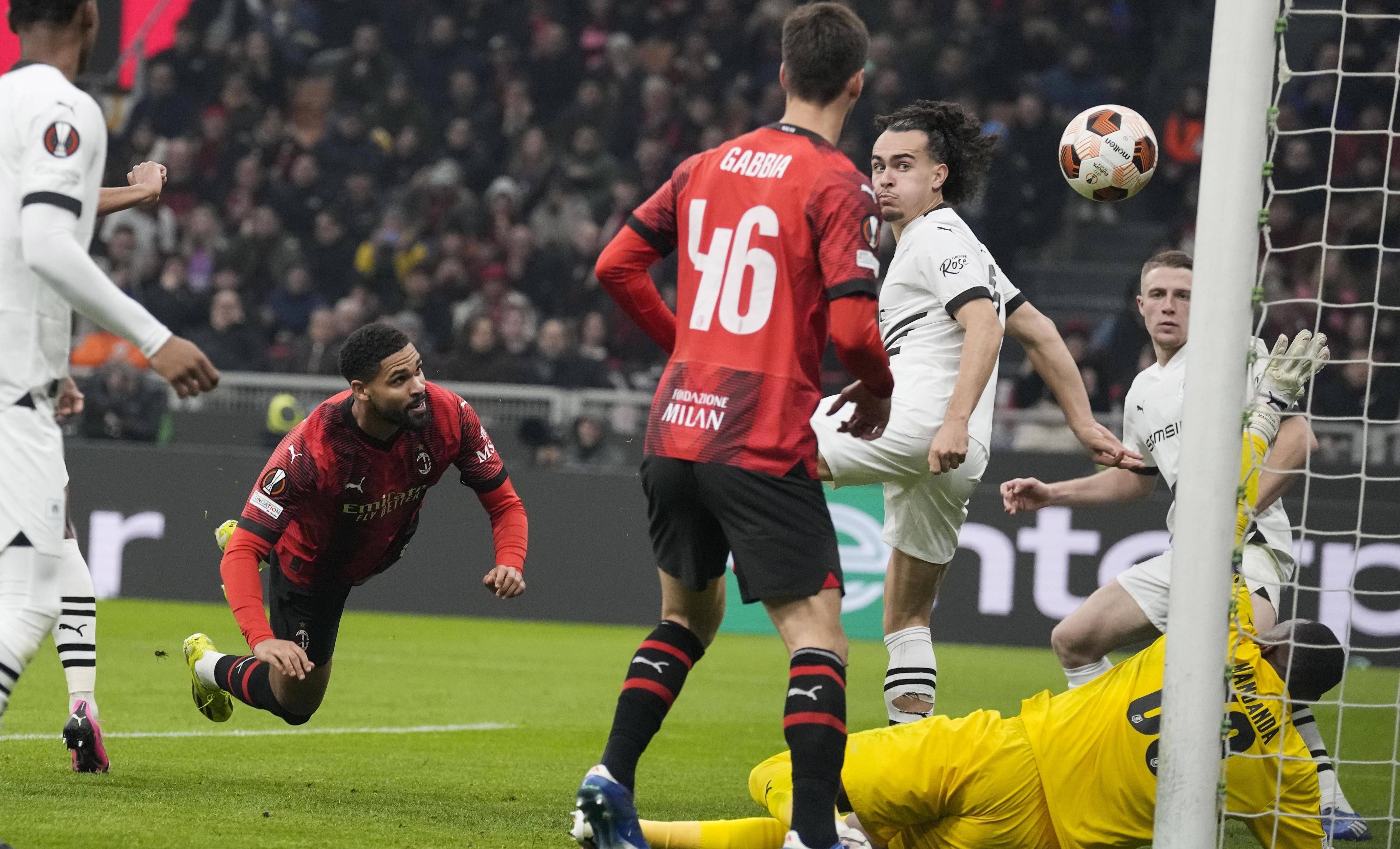 英格兰遭遇西班牙逆转，意甲局势紧张