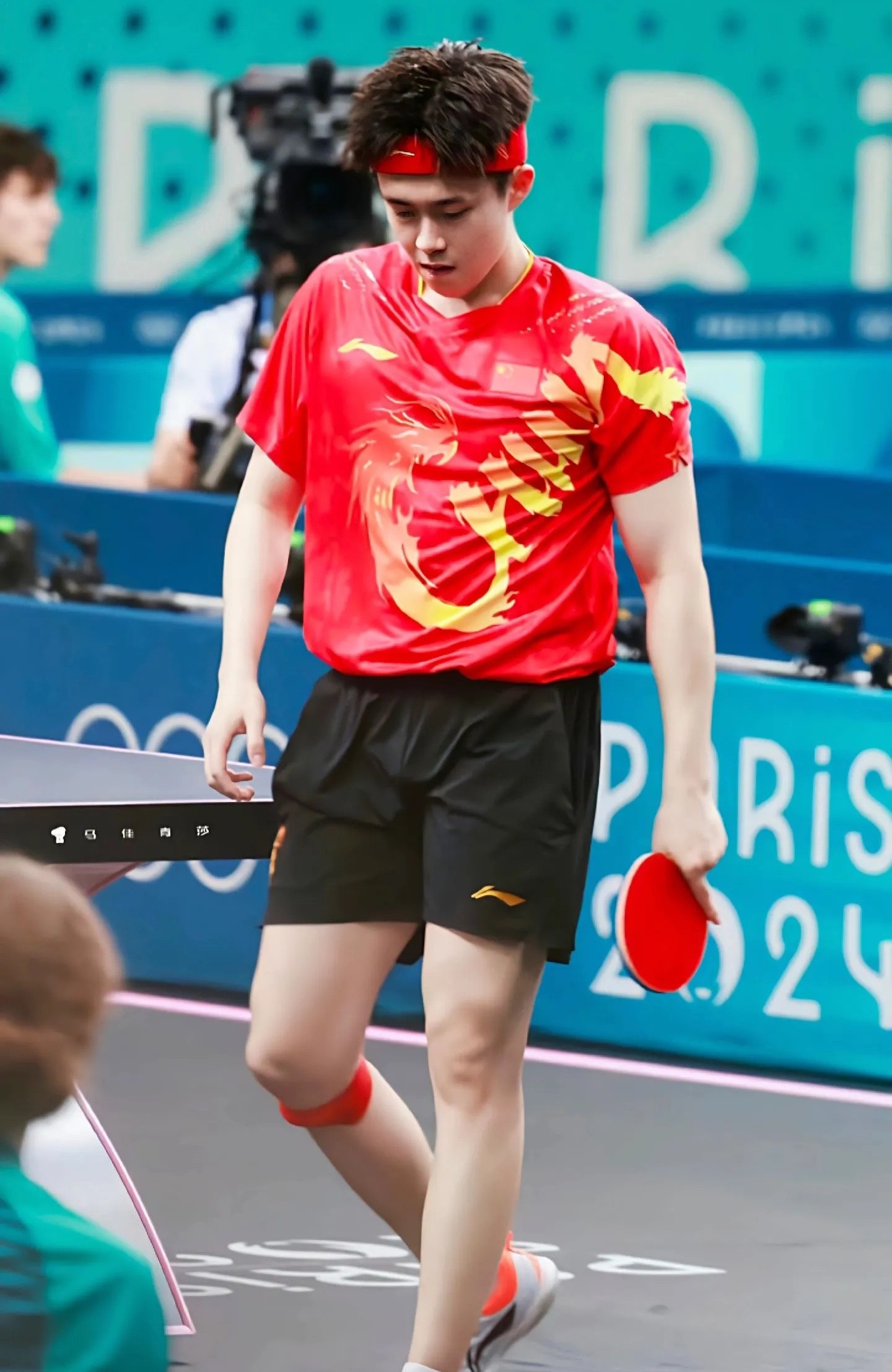 关于精彩瞬间不容错过，运动员飒爽出场的信息