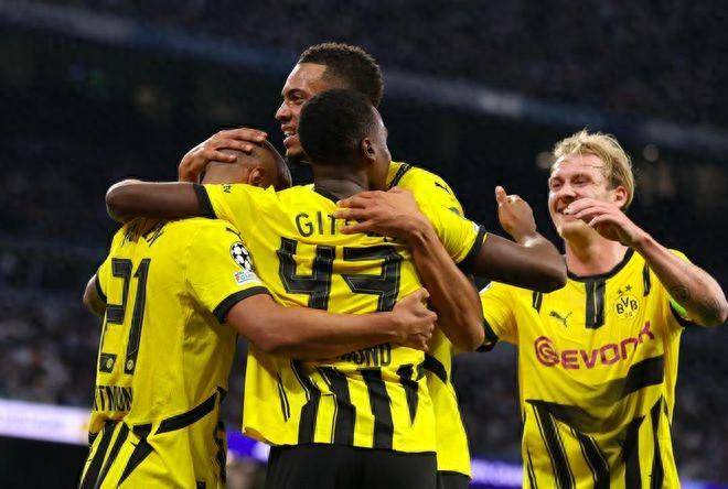 多特蒙德遭受大败，球员们需重新振作