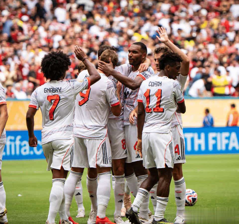 关于拜仁轻取西班牙，德布劳内梅开二度世界杯的信息