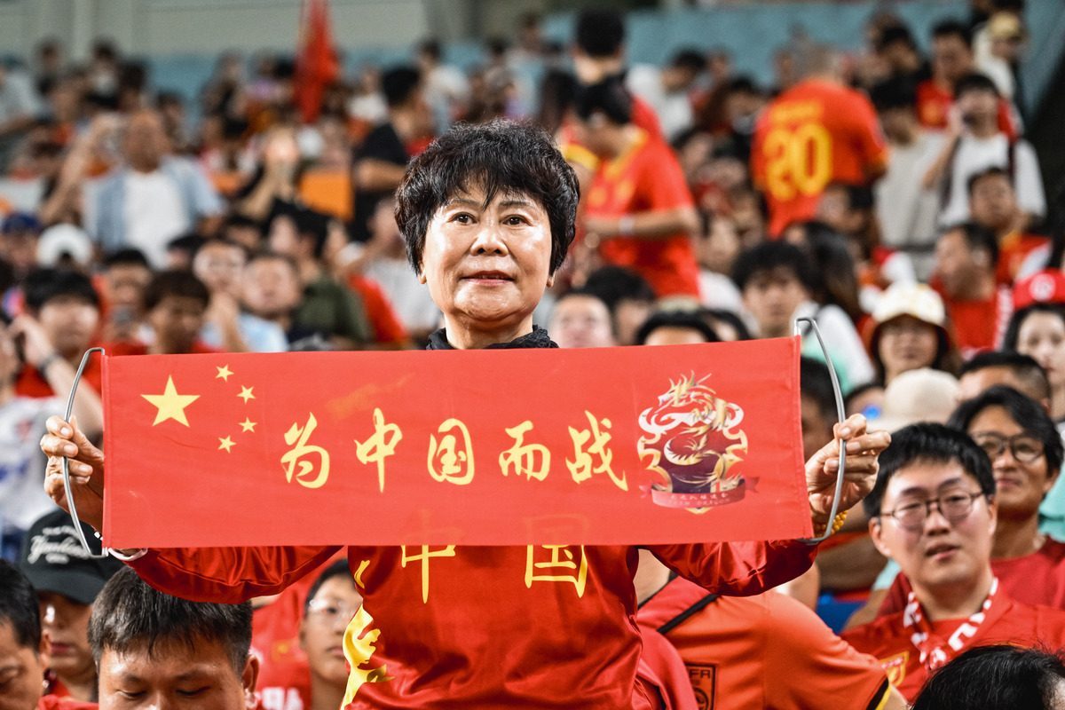 胜利的果实属于每一位努力的球员