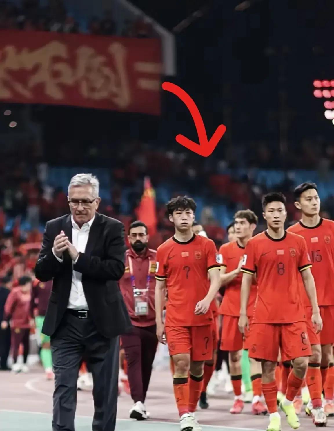 包含本土球员发挥亮眼,助球队成功获胜的词条 包含本土球员发挥亮眼,助球队成功获胜的词条