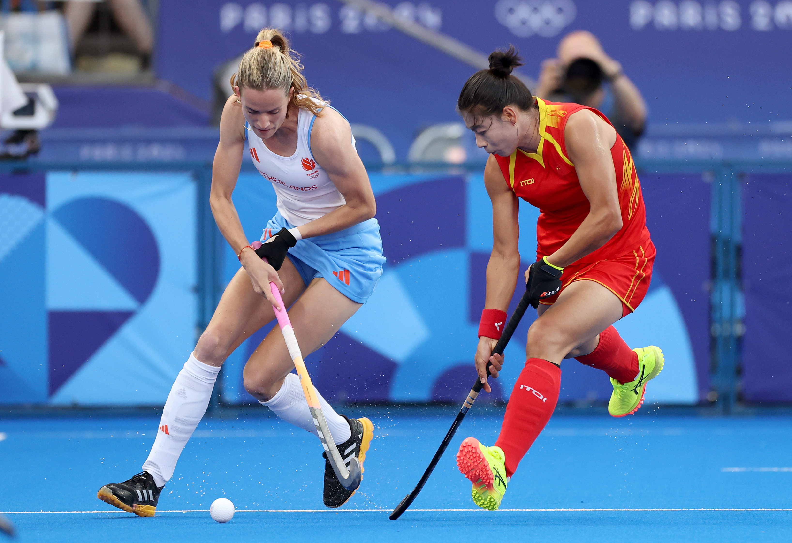 荷兰队在曲棍球比赛中大胜对手 荷兰队在曲棍球比赛中大胜对手