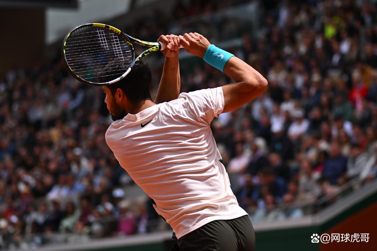 关于法国网球队轻取西班牙网球队，阿尔卡拉斯关键制胜的信息