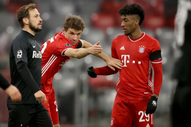 塞内加尔横扫莱比锡红牛,布鲁诺完成帽子戏法的简单介绍 塞内加尔横扫莱比锡红牛,布鲁诺完成帽子戏法的简单介绍