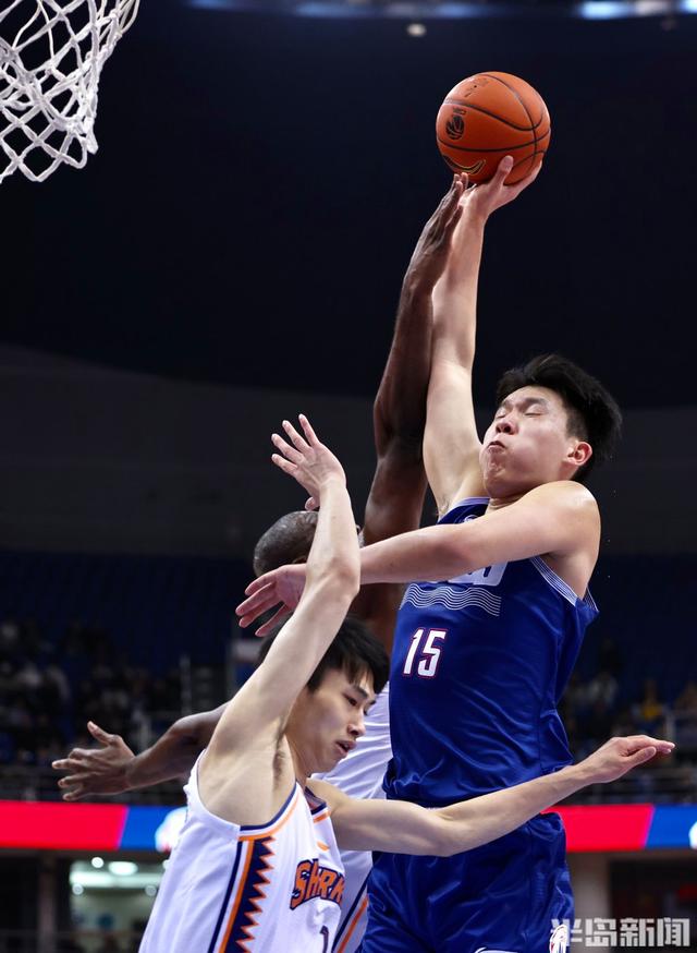 上海男篮主场遭遇强敌，惨遭压哨绝杀