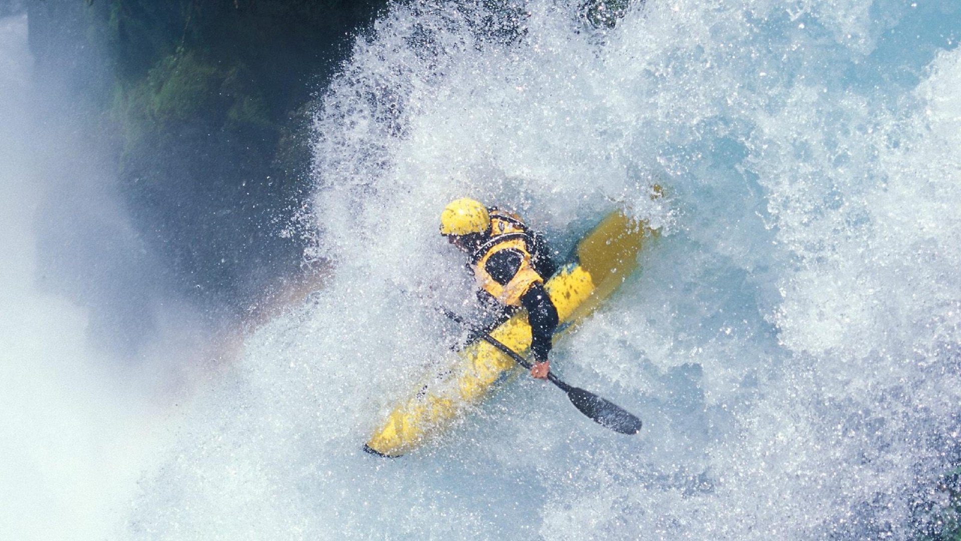德甲争冠夜，弗拉霍维奇连场破门，助球队拉开差距